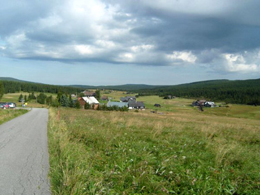 Jizerka (Klein-Iser) ist der hchstgelegene Ort des Jizersk hory (Isergebirges)