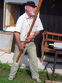 Siegfried spielt auf der Hirtenflte (Fujara)