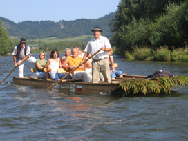 Auch Fle aus Polen befahren den Fluss Dunajec (Dunajetz)