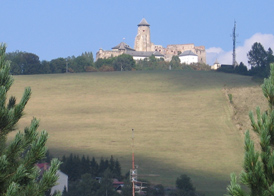 Die Burg von Stara Lubnova (Alt-Lublau) wurde zur Absicherung der ungarischen Nordgrenze im 13. Jh. gebaut