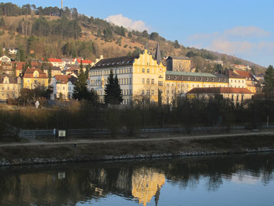 Im Kloster St. Anna von Riedenburg ist heute eine Mdchenrealschule untergebracht.