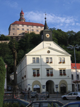 Schloss der Stadt Nachod. Oberhalb der Stadt