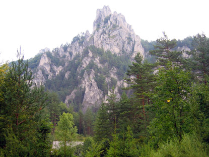 Die Kalkfelsen von Sľovsk vrchy (Sulower-Felsen) sind ein ideales Klettergebiet. Das Topklettergebiet der Slowakei!!