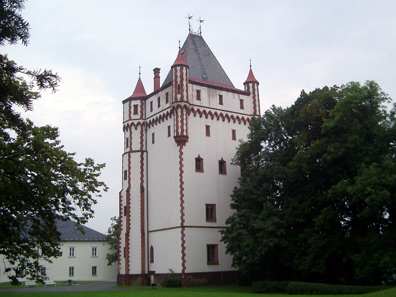 Der Weie Turm in Grtz an der Mohra