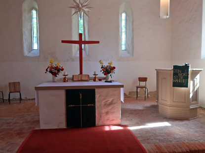 Kanzel und Altr dr St.-Thomas Kirche in Dahmsdorf