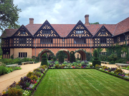 Cecilienhof in Potsdam war der Tagungsort der Potsdamer Konferenz