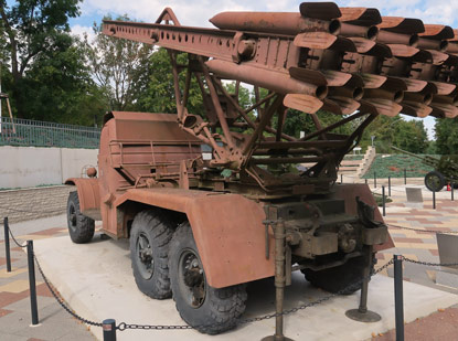 Stalinorgel konnte 16                                                                                                                Stalinorgel hatte eine Abschussrampe f�r 16 Raketen                                                                          