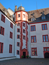 Alemannenweg Schloss Lichtenberg: Innenhof