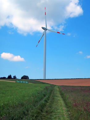 Alemannenweg Neutscher Hhe: Windkraftanlage