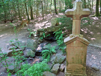 Siegfreidsbrunnen bei Grasellenbach im Odenald