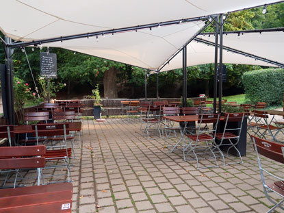 Naturfreundehaus von Limen (Terrasse)