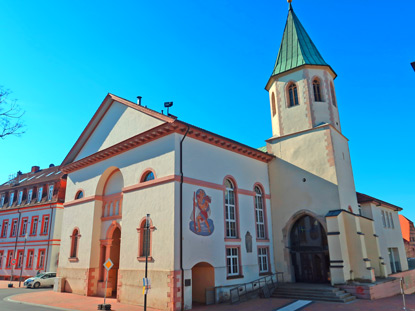 Festhalle in der Innenstadt von Hockenheim