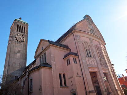 Katholische Kirche im Jugendstil im Zentrum von Hockenheim