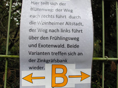 An der Ruine Windeck vereinen sich die beiden Wegvarianten des Bltenwegs