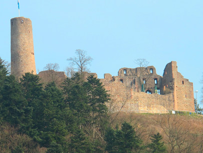 Bltenweg Odenwakd: Das Wahrzeichen von Weinheim: Die Ruine Windeck