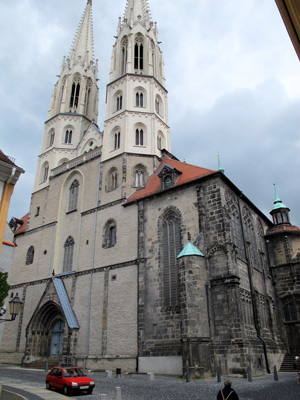 Die Peterskirche von Grlitz stammt aus dem 15 Jh.