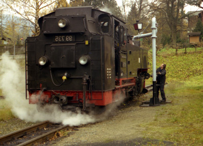 Zwischen Oybin und Zittau verkehr eine Schmalspurbahn (Bimmelbahn)