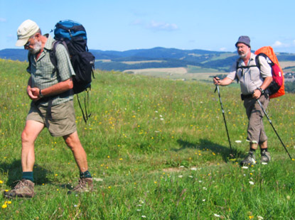 Klaus und Harald vor der Stadt Presov in der Slowakei