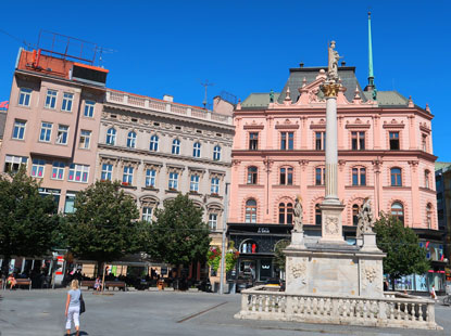 Nmĕst Svobody (Freiheitsplatz), der Drehpunkt der Stadt Brnn