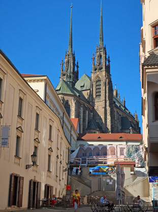 Aufgang vom Krautmarkt in Brnn zur St. Peter und Paul Katherdrale