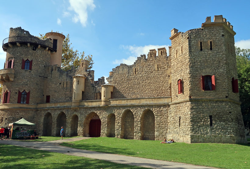 Wandern Sdmhren: Janův hrad (Hansenburg) bei Lednice