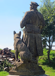 Der Grenzer auf dem Tillenberg schaut in Richtung Westen