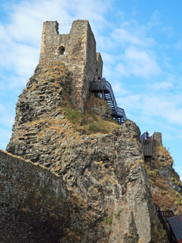 Hrad Trosky (Burg Trosky) ist das Symbol fr das Bhmische Paradies 