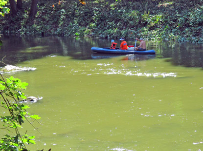 Paddler auf der Eger