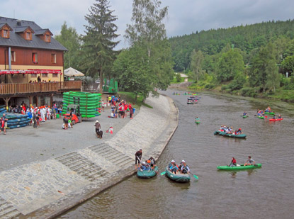 Kanutouren nach Romberk nad Vltavou (Rosenberg) und nach Česk Krumlov (Krummau)beginnen in Vy Brod