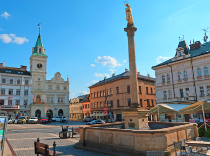 Der Hauptplatz / Marktplatz von Turnov (Turnau)