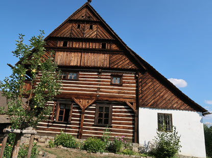 Das Vogthaus wurde im  Tal des Flusses Iser im Jahre 1716 erbaut.