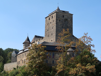 Hrad  Kost (Burg Knochen).