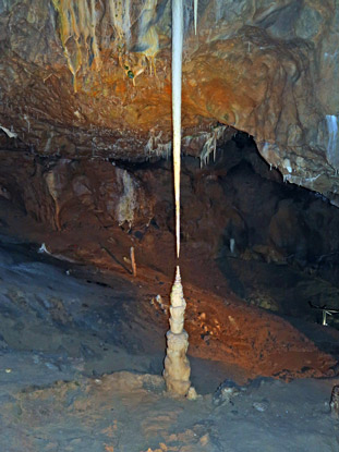 Wandern Mhrischer Karst: Stalaktiten und Stalagmiten