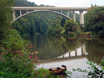 Eisenbettonbrcke ber die Lainsitz bei Tabor