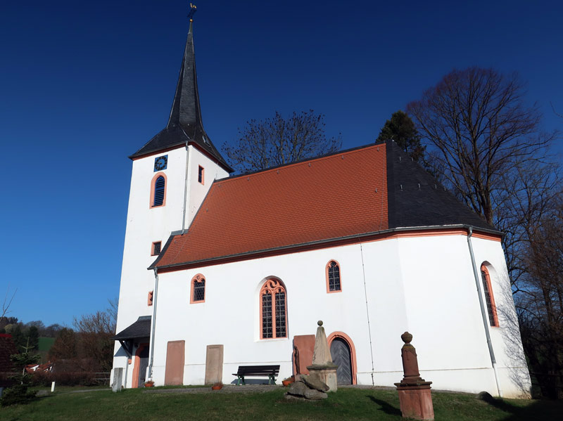 Camino Odenwald: Die evangelische Kirche von Beedenkirchen