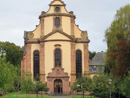 Nach der Skularisierung (1802) wurde die Kirche von Himmerod als Steinbruch benutzt. 
