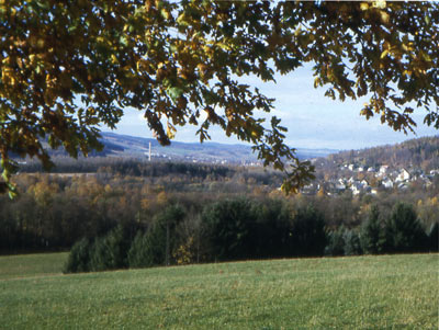 Wandern durch das Erzgebirge: Blick auf Olbernhau