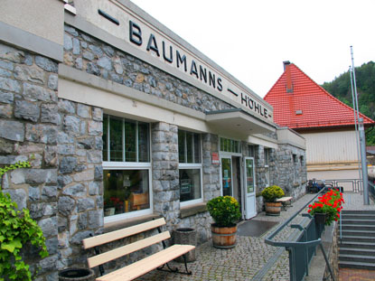 Eingang Baumanns-Hhle im Rbeland