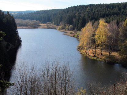 Blick von der Treseburg auf die Rappbodetalsperre