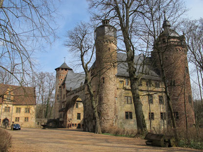 Schloss Frstenau in Michelstadt-Steinbach war ursprnglich eine Wasserburg zum Schutz der Mainzer Besitzungen.