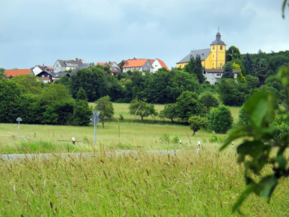 Der Waldenserpfad umgeht den Hhenort Modautal-Neunkirchen (517 m) 