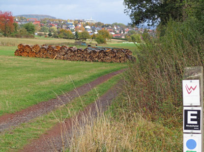 Unterwegs auf dem Lahnwanderweg bei Niederwalgern