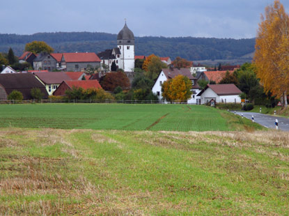 Die Wehrkirche von Niederwalgern