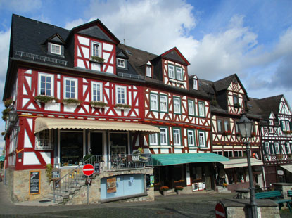 Fachwerkhuser auf dem Marktplatz von Braunfels