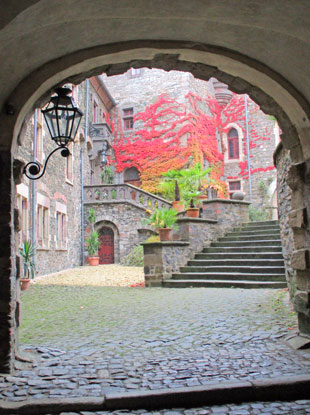 Der Innenhof vom Schloss Braunfels