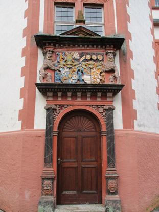 Eingangstr zum Stadtpfeifr.Turm in Weilburg