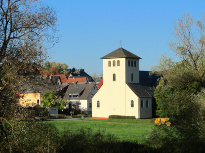 Katholische Kirche von Aumenau