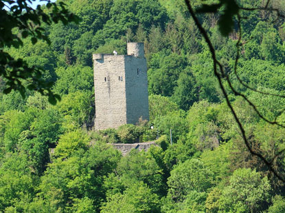 Lahnwanderweg: Burgruine Laurenburg