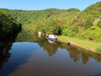 Lahnwanderweg: Die Lahn bei Laurenburg