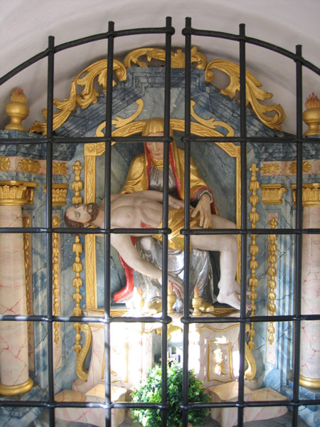 Die kleine Waldkapelle Kirchbhl unterhalb der Radspitze